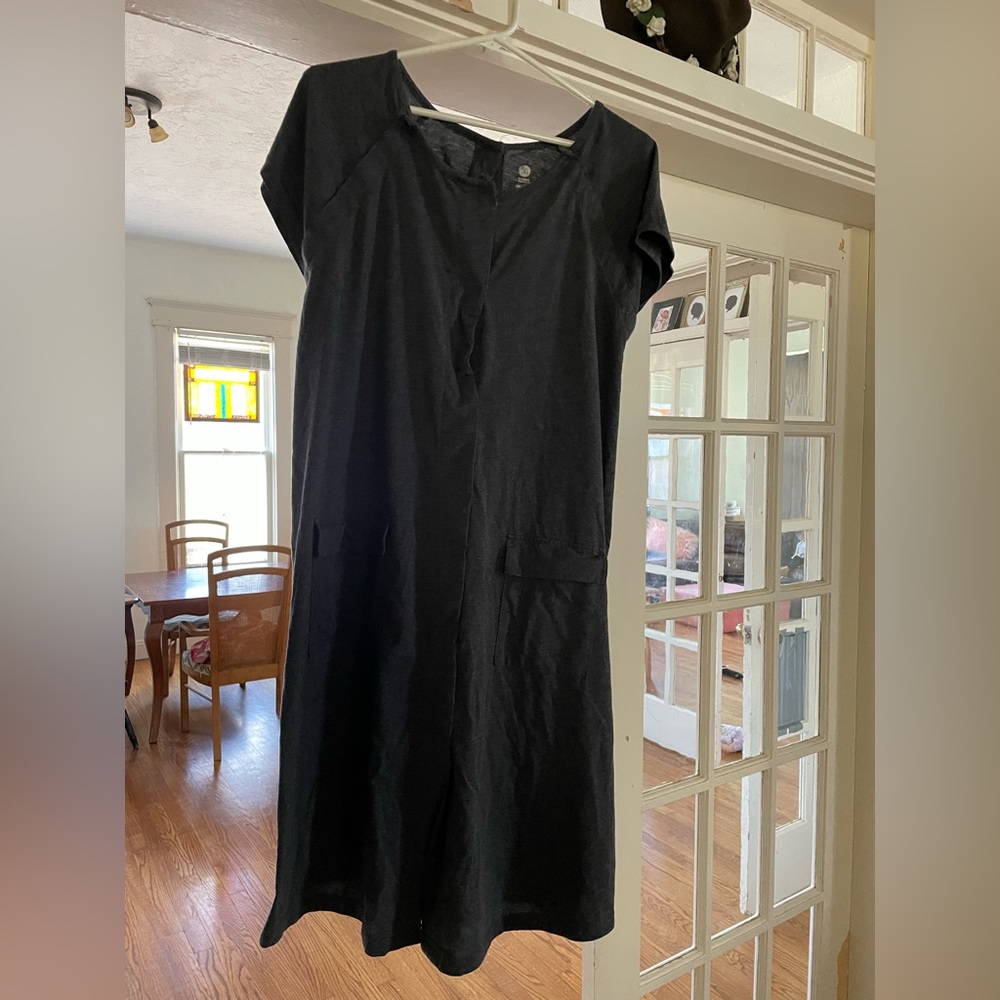 Kindred bravely Universal labor and delivery gown